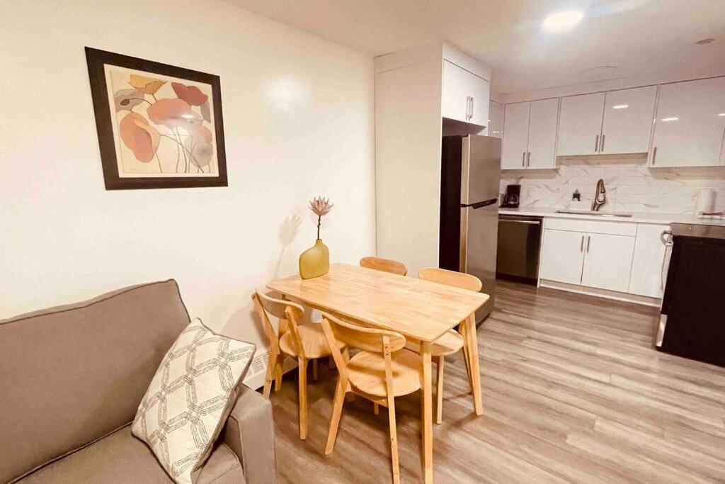 شقة Unit #201 Cozy Mountain View 1Br In Dt كانمور المظهر الخارجي الصورة